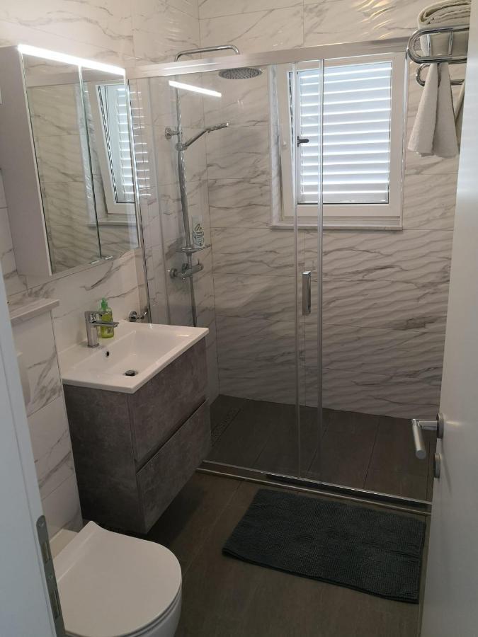Two Bedroom Apartment With A Sea View & A Balcony Dubrovnik Kültér fotó