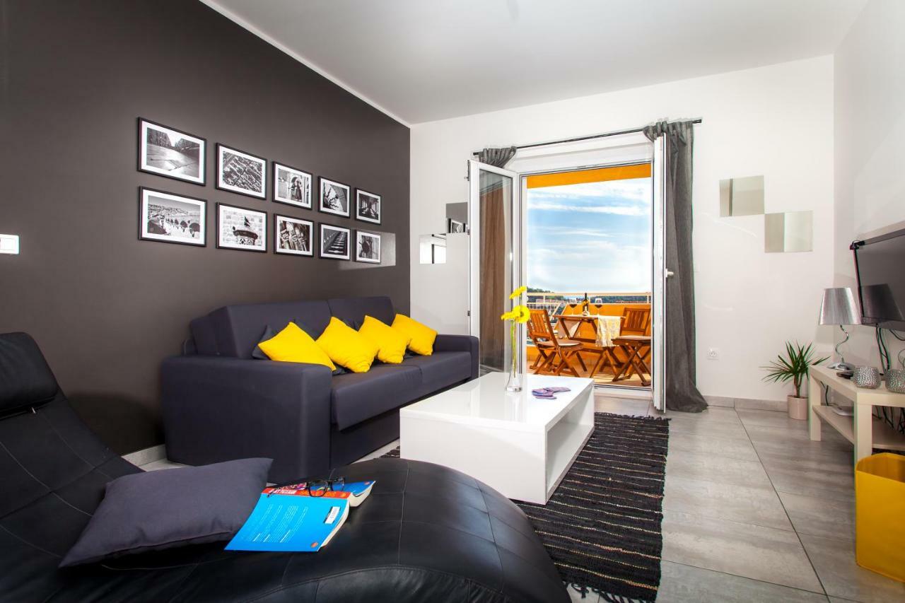 Two Bedroom Apartment With A Sea View & A Balcony Dubrovnik Kültér fotó