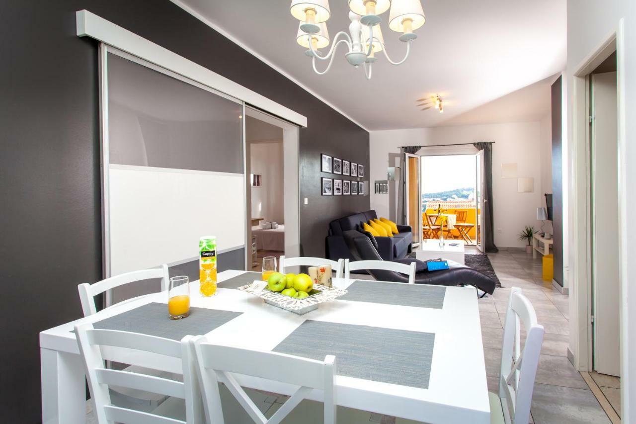 Two Bedroom Apartment With A Sea View & A Balcony Dubrovnik Kültér fotó