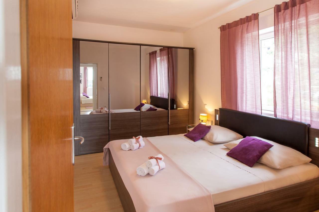 Two Bedroom Apartment With A Sea View & A Balcony Dubrovnik Kültér fotó